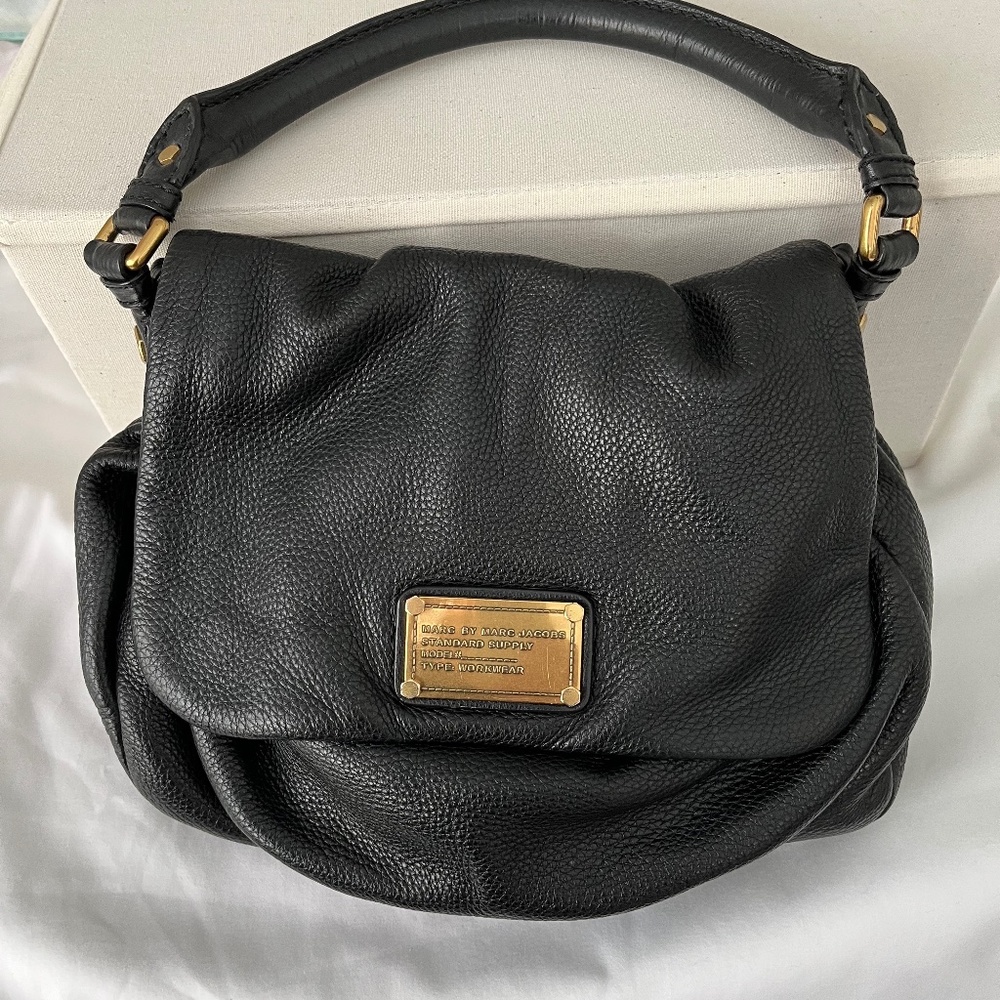 Marc by Marc Jacobs Classic Black Leather Shoulder Bag With Dustbag